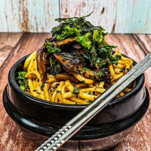 Vegan Recipes Cacao-Shamaness Vegan Udon Noodles with Kale Chinese Eggplant and Mushrooms