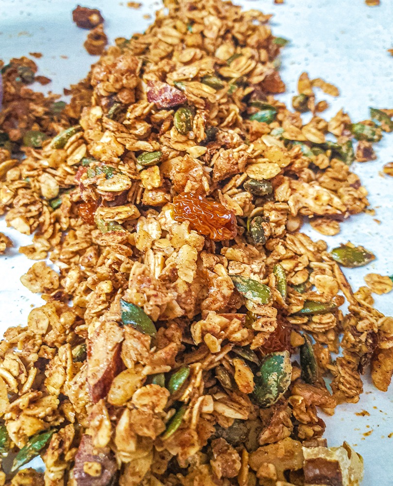 Vegan Recipes Cacao-Shamaness Vegan Homemade Granola With Rolled Oats, Nuts, and Goldenberries.