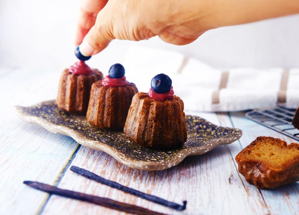 Vegan Recipes Cacao-Shamaness Vegan Canelé with Raspberry Chocolate Ganache