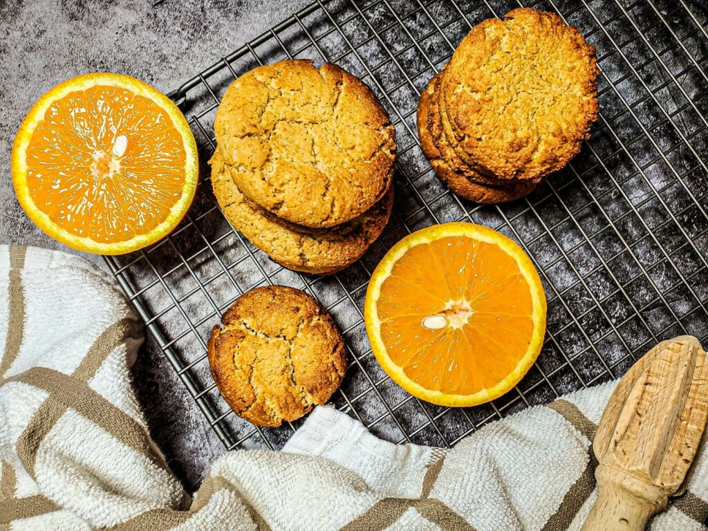 מתכונים טבעוניים קקאו-שאמאנס מתכון עוגיות וניל ותפוז טבעוניות ללא גלוטן